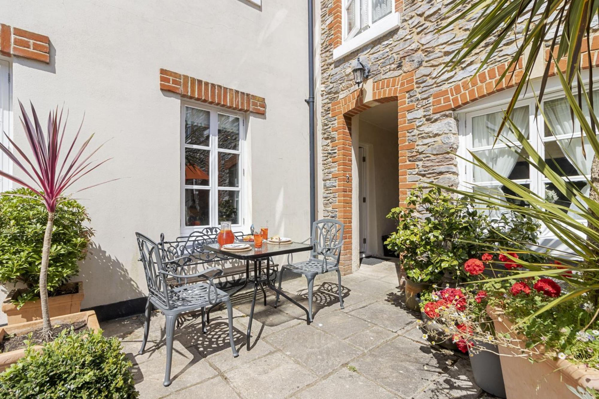 Old Mill Court Villa Brixham Eksteriør billede